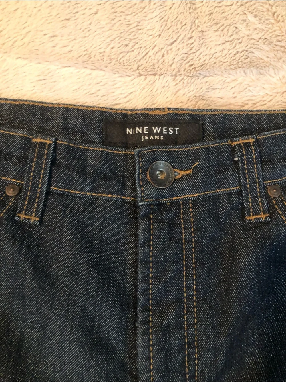 NINE WEST Jeans Women’s 8 Cuffed Bermuda Shorts 5 Pocket Stretch